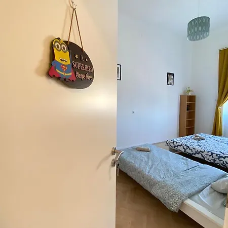 Super Hero Kerepesi * Βουδαπέστη